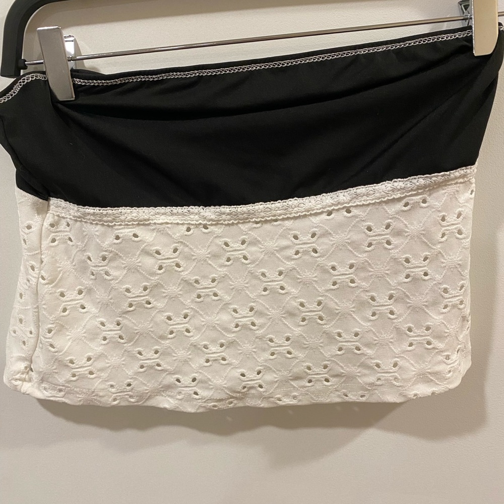 SHEIN Black and White Lace Garment